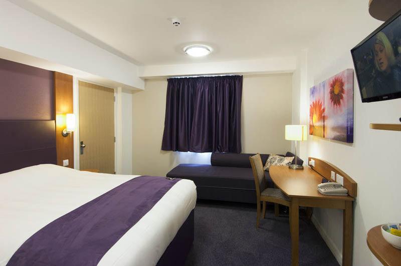 Premier Inn Premier Inn Wigan Luaran gambar